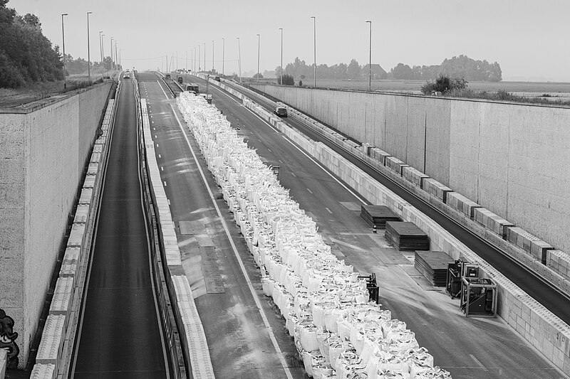 File:Prinses Margriettunnel (Aquaduct) 18-06-2023. (actm.) 05.jpg