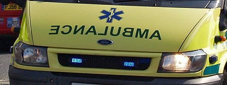 Tập_tin:Reverse_ambulance_with_Star_of_Life.jpg