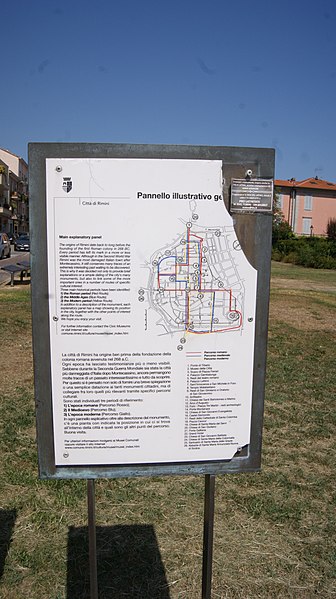 File:Rimini-Arco d Augusto-Info-06.jpg