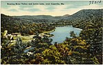 Miniatuur voor Bestand:Roaring River Valley and Lower Lake, near Cassville, Mo (78318).jpg