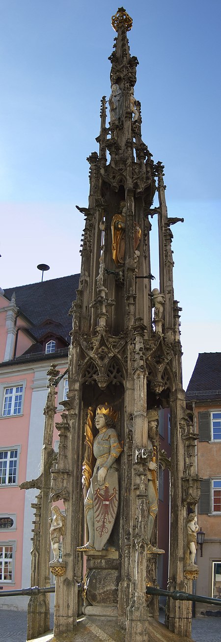 Rottenburg am Neckar - Marktbrunnen.jpg