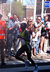 Joshua Chelanga during the Rotterdam Marathon in 2007 Rotterdam-2007-Joshua Chelanga.JPG