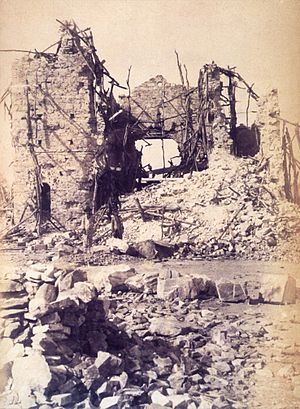 Руины церкви Иисуса в Канудусе в 1897 г.