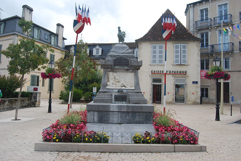 File:Salies monument aux morts.jpg