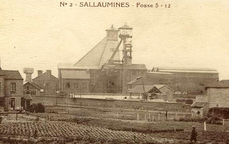 File:Sallaumines - Fosse n° 5 - 12 des mines de Courrières (C).jpg