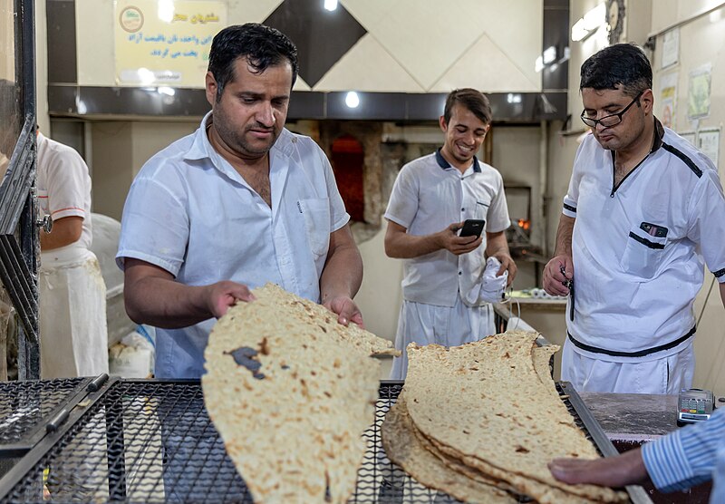 File:Sangak bread in Tehran, national bread of Iran. (27605851447).jpg