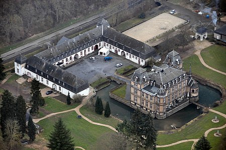 Schloss Ahrenthal Luftbild 01