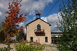 School House in Salem, Ontario - panoramio.jpg