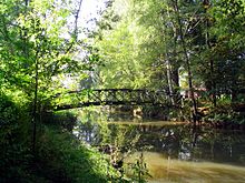 Alte Brücke im Schlosspark Loshausen