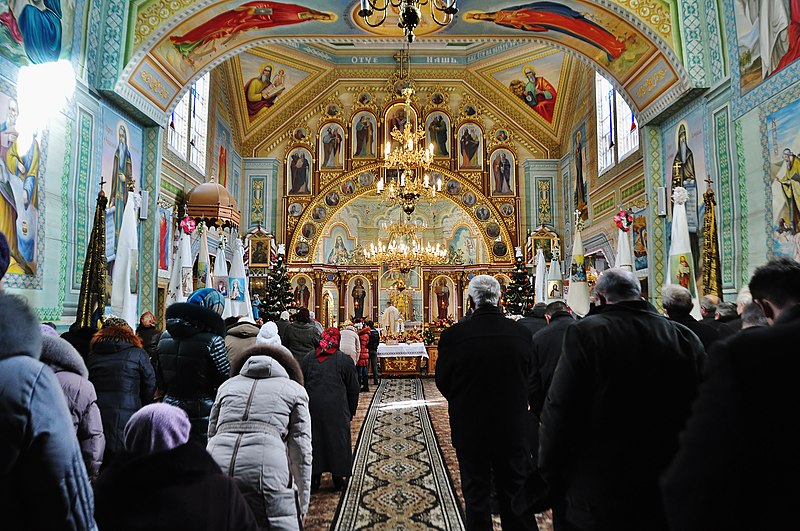 File:Silec John the Babtist Church Inside.JPG