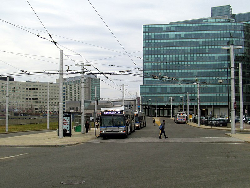 File:Silver Line Way station, March 2016.JPG