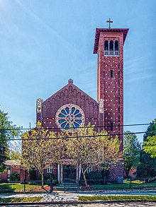 St. Adalbert Parish، Atwells Avenue، Providence RI.jpg