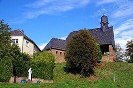Ortskern von Bergbuir mit der Kapelle St. Barbara