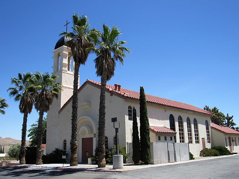 File:St. Mary of the Valley -Yucca Valley 03.jpg