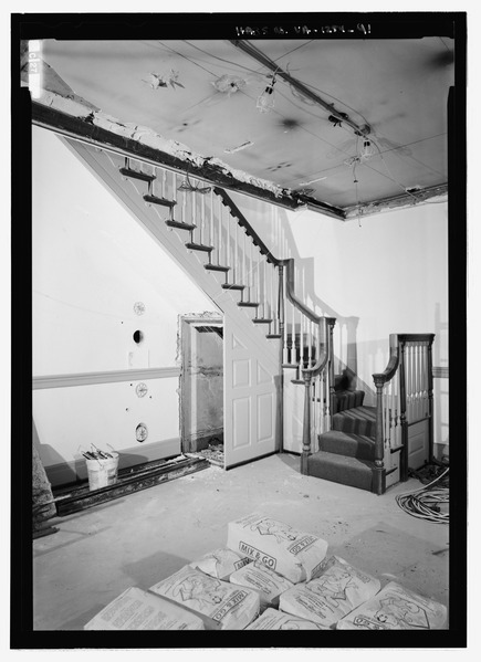 File:Staircase - Virginia State Capitol, Bank and 10th Streets, Capitol Square, Richmond, Independent City, VA HABS VA,44-RICH,9-91.tif