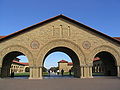 Stanford University, Palo Alto (CA), place and park in front of the Memorial Church