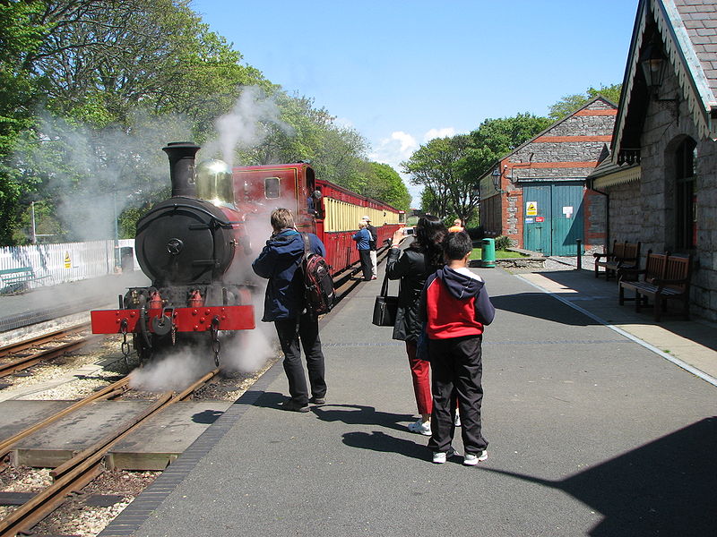 File:Steamtrain Isle of Man.jpg