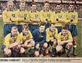 The Sweden national football team in 1961 with this players – from the left, standing: Bengt Fölet Berndtsson, Torbjörn Jonsson, Åke Bajdoff Johansson, Agne Simonsson, Rune Börjesson and Lennart Backman; crouched: Olle Lappen Hellström, Orvar Bergmark, Bengt Zamora Nyholm, Lennart Wing and Gösta Knivsta Sandberg.