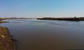 Syr Darya river.jpg