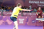 Deutsch: Beachhandball bei den Olympischen Jugendspielen 2018; Tag 4, 9. Oktober 2018; Mixed, Spiel um Bronze, Männer – Truls Möregårdh (SWE) Vs Lin Yun-ju (TPE) 1:3 English: Table tennis at the 2018 Summer Youth Olympics at 9 October 2018 – Mixed Bronze Medal Match, Men – Truls Möregårdh (SWE) Vs Lin Yun-ju (TPE) 1:3