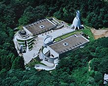 岡本敏子 Wikipedia