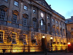 Exchange Bristol Dusk.JPG: ssä