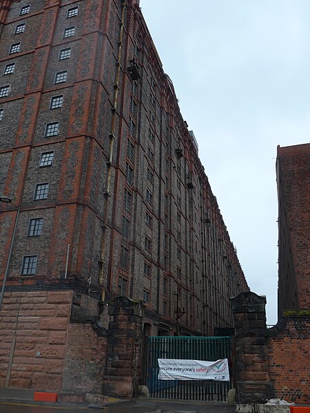 File:Tobacco Warehouse On South Side Of Stanley Dock Stanley Dock Liverpool Merseyside England UK - South Side.jpg