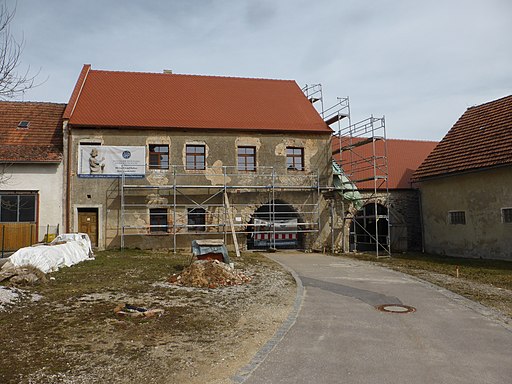 Torhaus Hirschwald (Ensdorf)-1