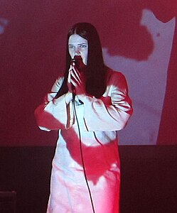 Trish Keenan 2010.jpg