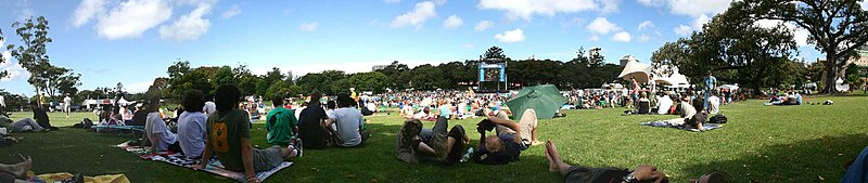 File:Tropfest-2007.jpg