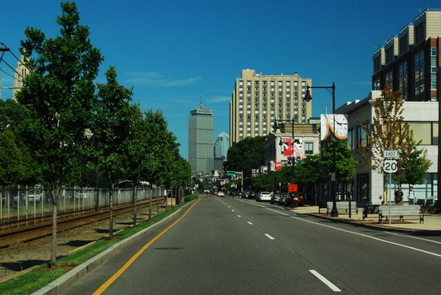 US 20 eastbound approaching Kenmore Square, Boston