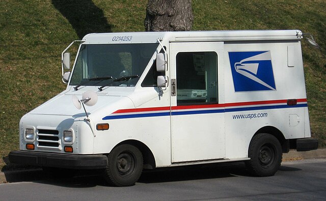 A Grumman LLV, the USPS' main type of delivery truck