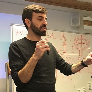 <span class="mw-page-title-main">Ubi de Feo</span> Italian creative technologist and educator