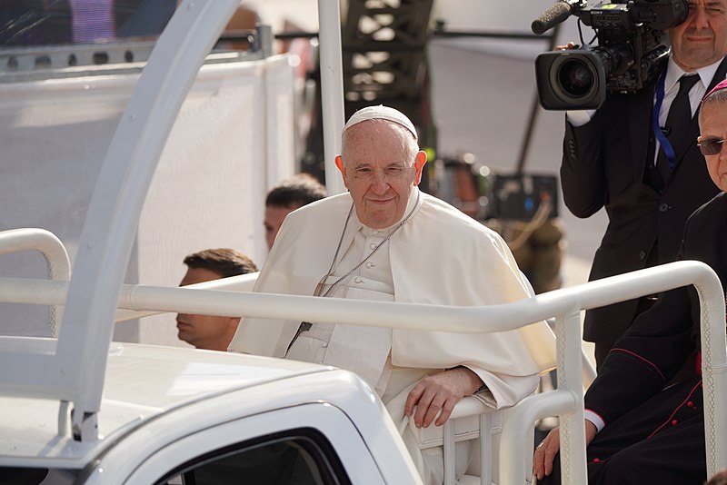 Papst setzt auf Globalismus: 21 Kardinäle als progressive Schachfiguren!