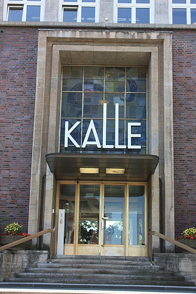 File:Wiesbaden Industriekultur Kalle 2.JPG