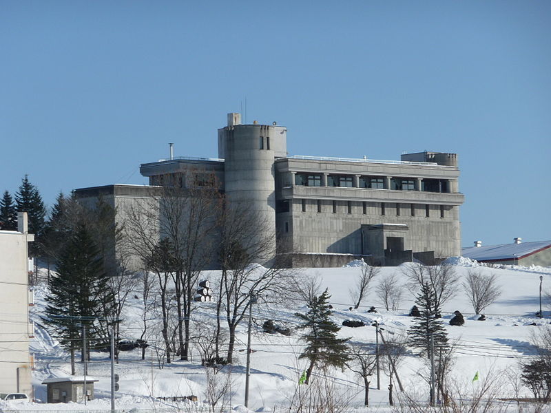 File:Wine castle of Ikeda-Town.jpg