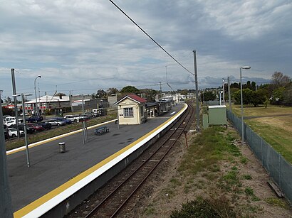 Wynnum Railway Station, Queensland, Aug 2012.JPG