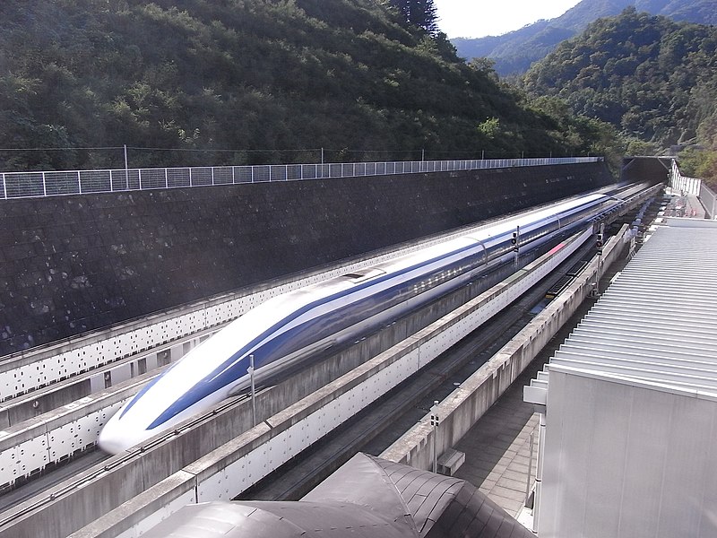 File:Yamanashi Maglev Test Track-3.jpg