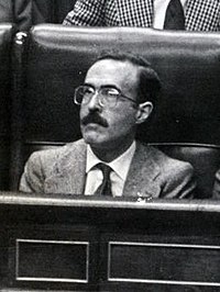 (García Díez) Leopoldo Calvo Sotelo en el pleno del Congreso de los Diputados (cropped).jpeg