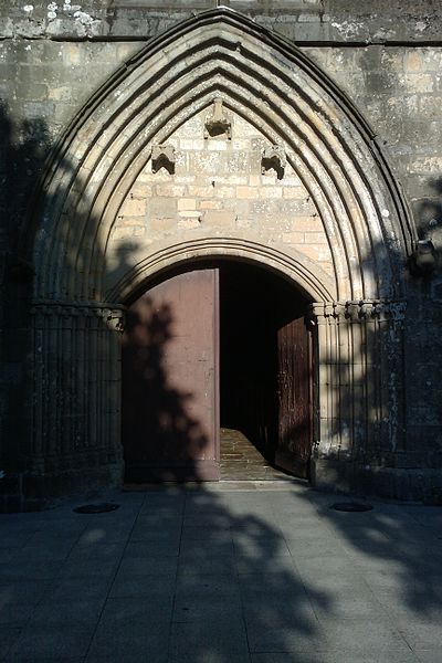 File:Église de Sainte-Mère-Église - Portail.jpg