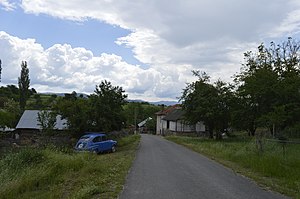 Ветрен: Географија и местоположба, Историја, Стопанство