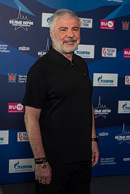 Soso Pavliashvili op het festival White Nights of St. Petersburg (2021)