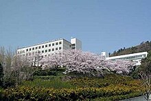 大阪青山大学箕面キャンパス（春）.jpg