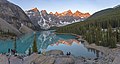 "1_moraine_lake_pano_2019.jpg" by User:Chensiyuan