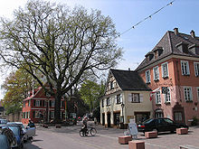 Archivo:20060423-Nierstein-Marktplatz.jpg