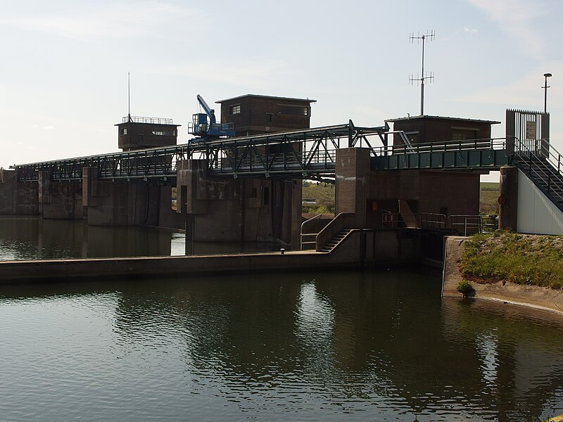 File:20130505 Maastricht Sluis- en Stuwcomplex Borgharen 09.JPG