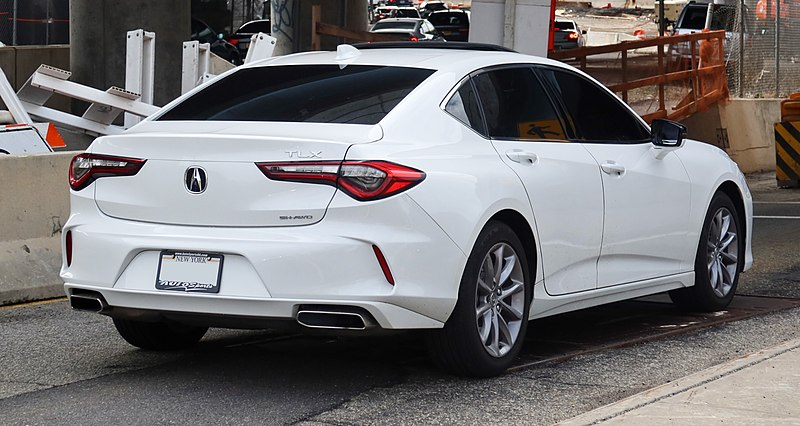 Файл:2021 Acura TLX SH-AWD, rear 4.1.21.jpg