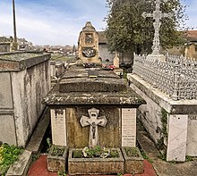 31 - Toulouse - Terre-Cabade - Tomb of Louis Vestrepain.jpg