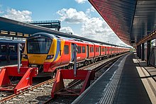 SWT Class 707 at Reading in 2017 707004 at Reading.jpg