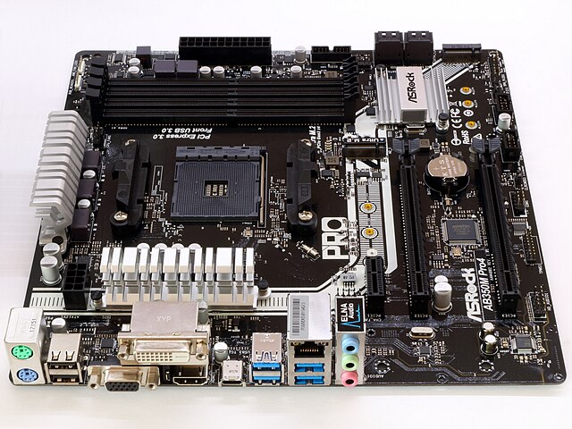 File:Socket AM4 (ASRock AB350M Pro4) 02.jpg - Wikimedia Commons